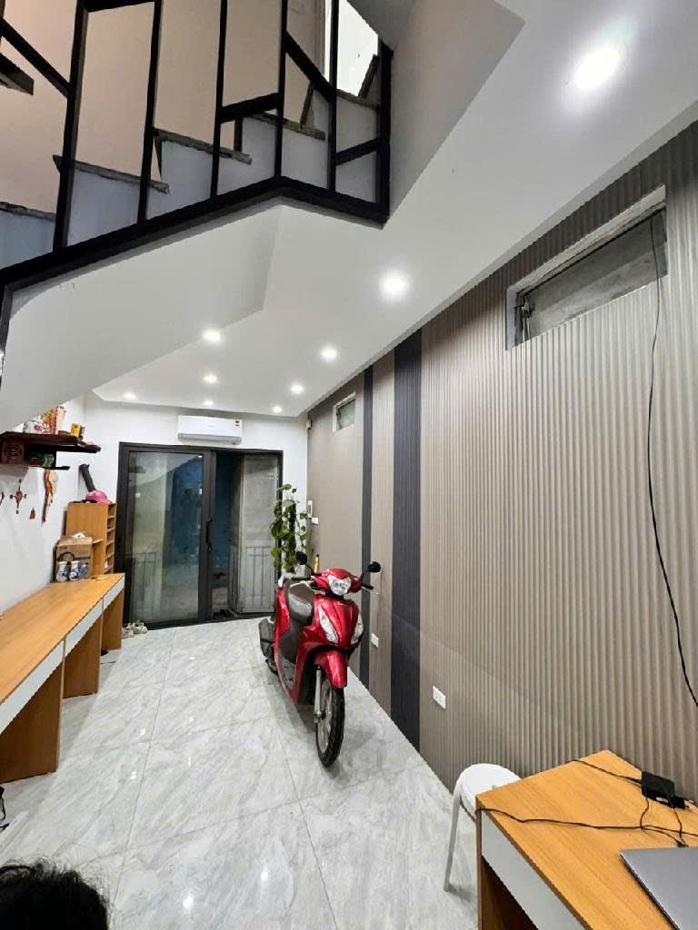 VỪA Ở VỪA KINH DOANH – CĂN NHÀ 5 TẦNG SIÊU HỢP LÝ NGAY DOÃN KẾ THIỆN – GIÁ DƯỚI 5 TỶ!