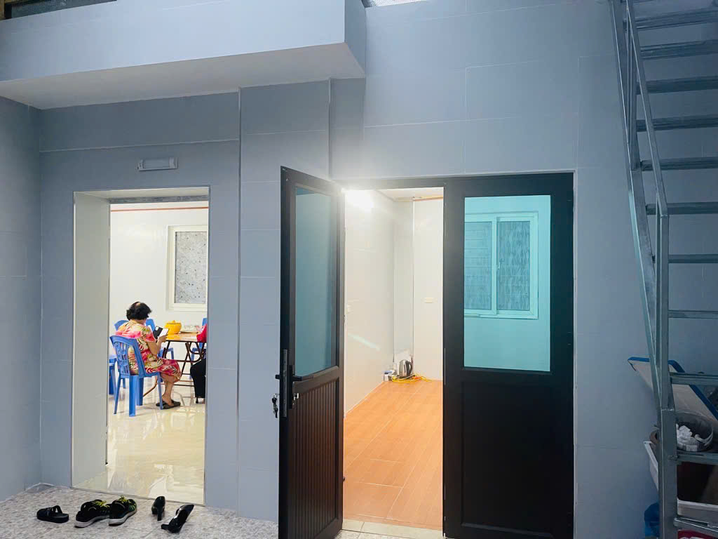 NHÀ ĐẸP THÁI THỊNH, ĐỐNG ĐA - MẶT NGÕ Ô TÔ - 98M2 CHỈ 6 TỈ