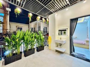 Quận Bình Thạnh, Hoàng Hoa Thám, HXH 41m2 giá 6.35T