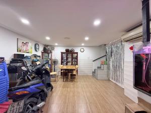 Nhà Bán Quận Bình Thạnh, HXH giáp Lê Quang Định, 47m2 gia 6.2at