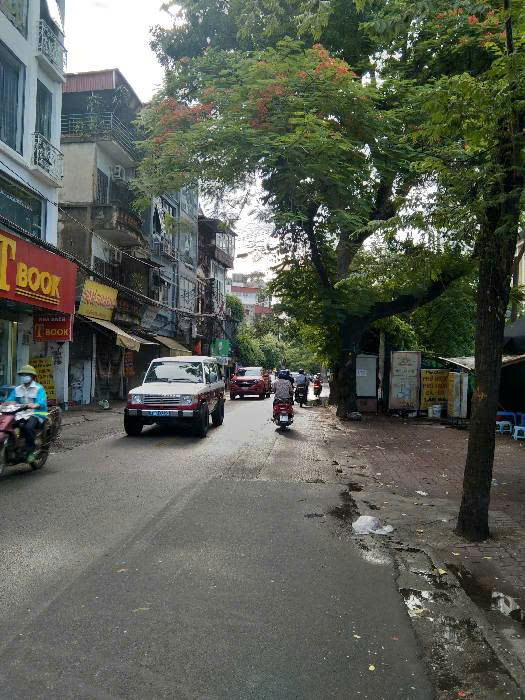Bán nhà  Hoàng Hoa Thám