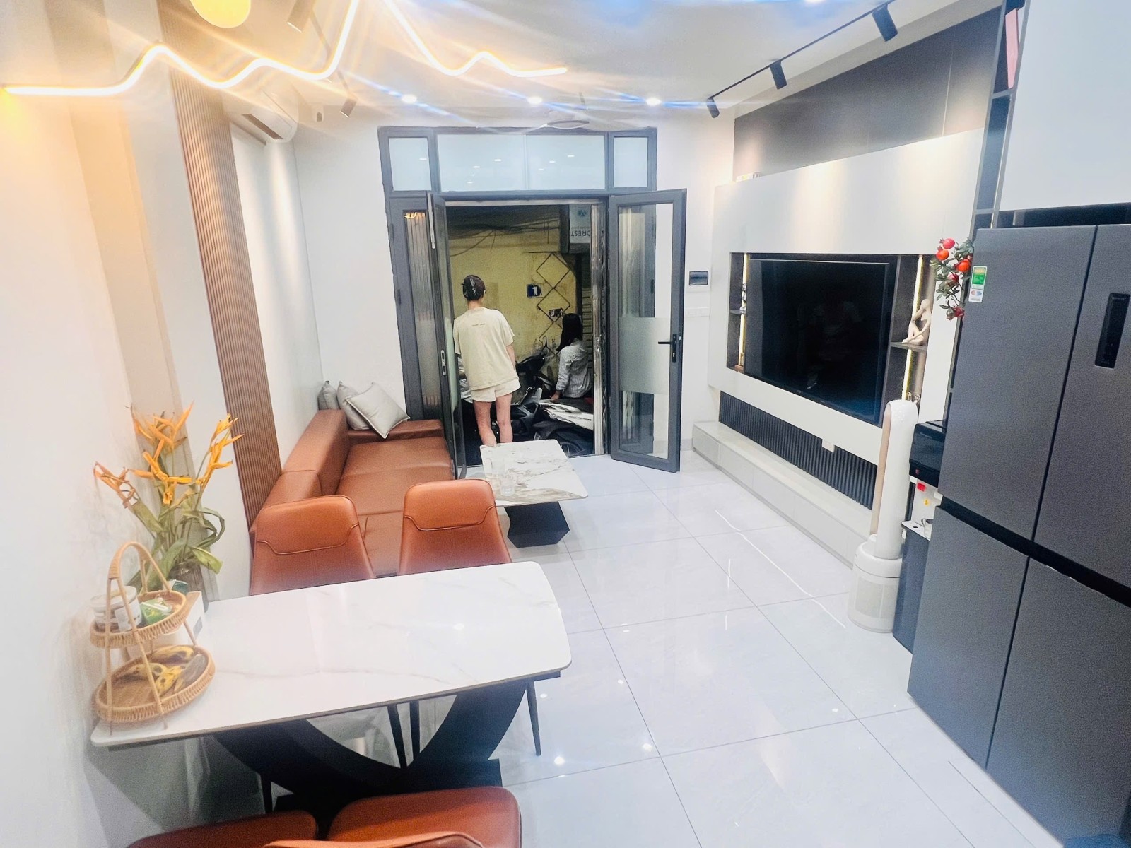 BÁN NHÀ 4 TẦNG TÂN ẤP 30M  6,95 TỶ