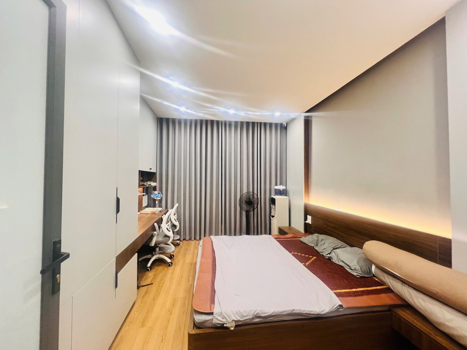BÁN NHÀ 4 TẦNG TÂN ẤP 30M  6,95 TỶ