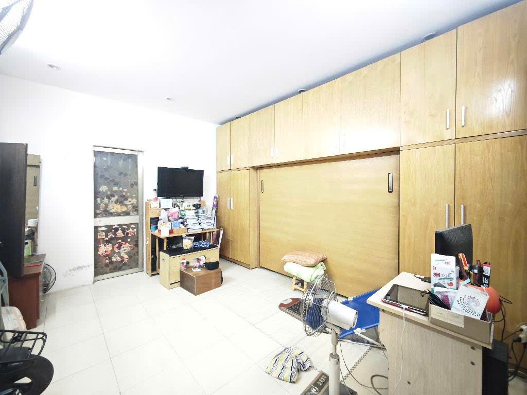 Nhà 40m2 khu TT Nghĩa tân cần bán