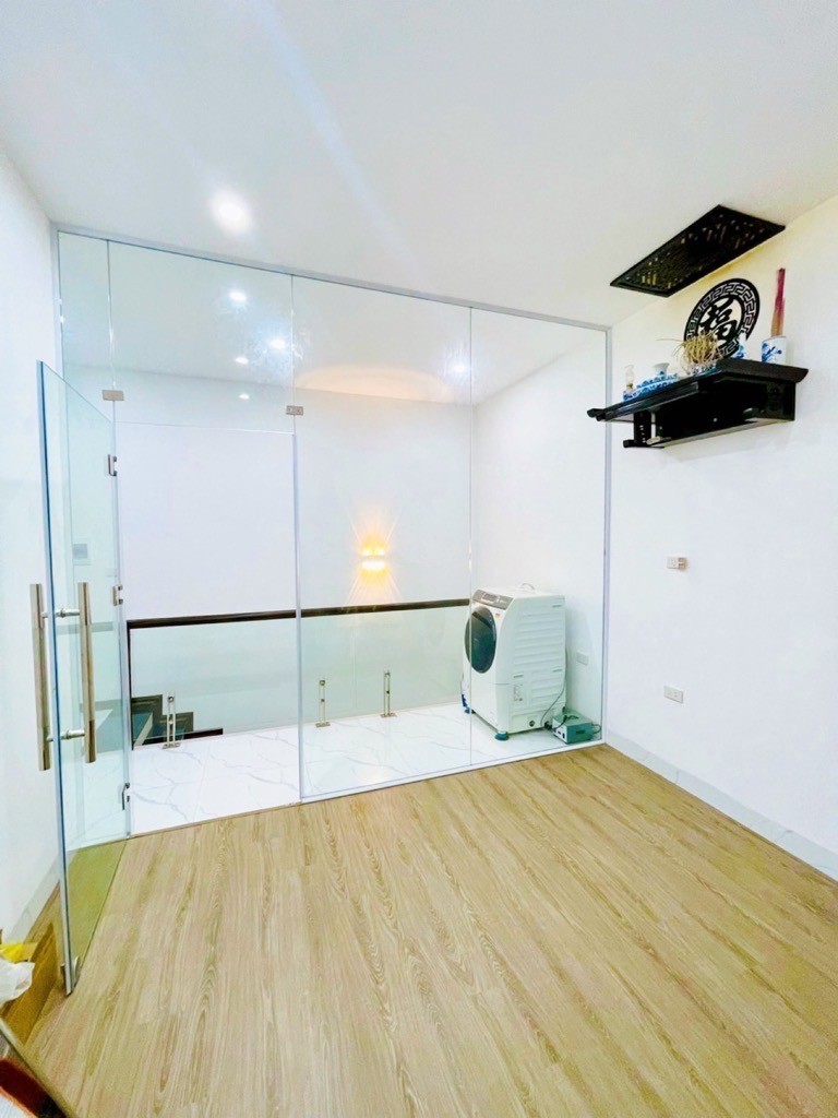 CỰC HOT : ÂU CƠ-QUẢNG AN-TÂY HỒ 35M CHỈ HƠN 2TỶ