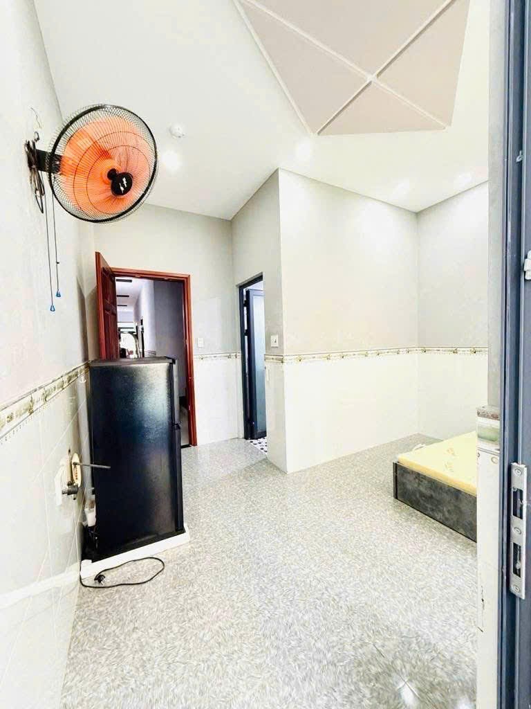 Bán nhà chdv đang có dòng tiền 54tr/tháng đường âu dương p3 quận 8 nhỉnh 10 tỏi