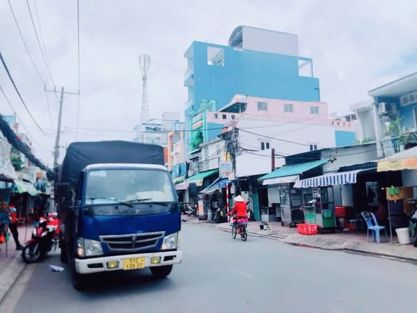 Nhà Xịn giá xinh HƯNG PHÚ