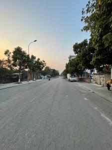 Bán Gấp - Tằng My- Nam Hồng – Đông Anh 70 m2 . mặt tiền: 5 m Đường rộng 3.5 m .giá chào 4,4 tỷ.