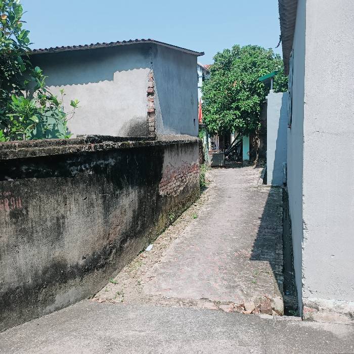 Bán nhà Kiêu Kỵ ngõ oto 120m2 5 tỷ