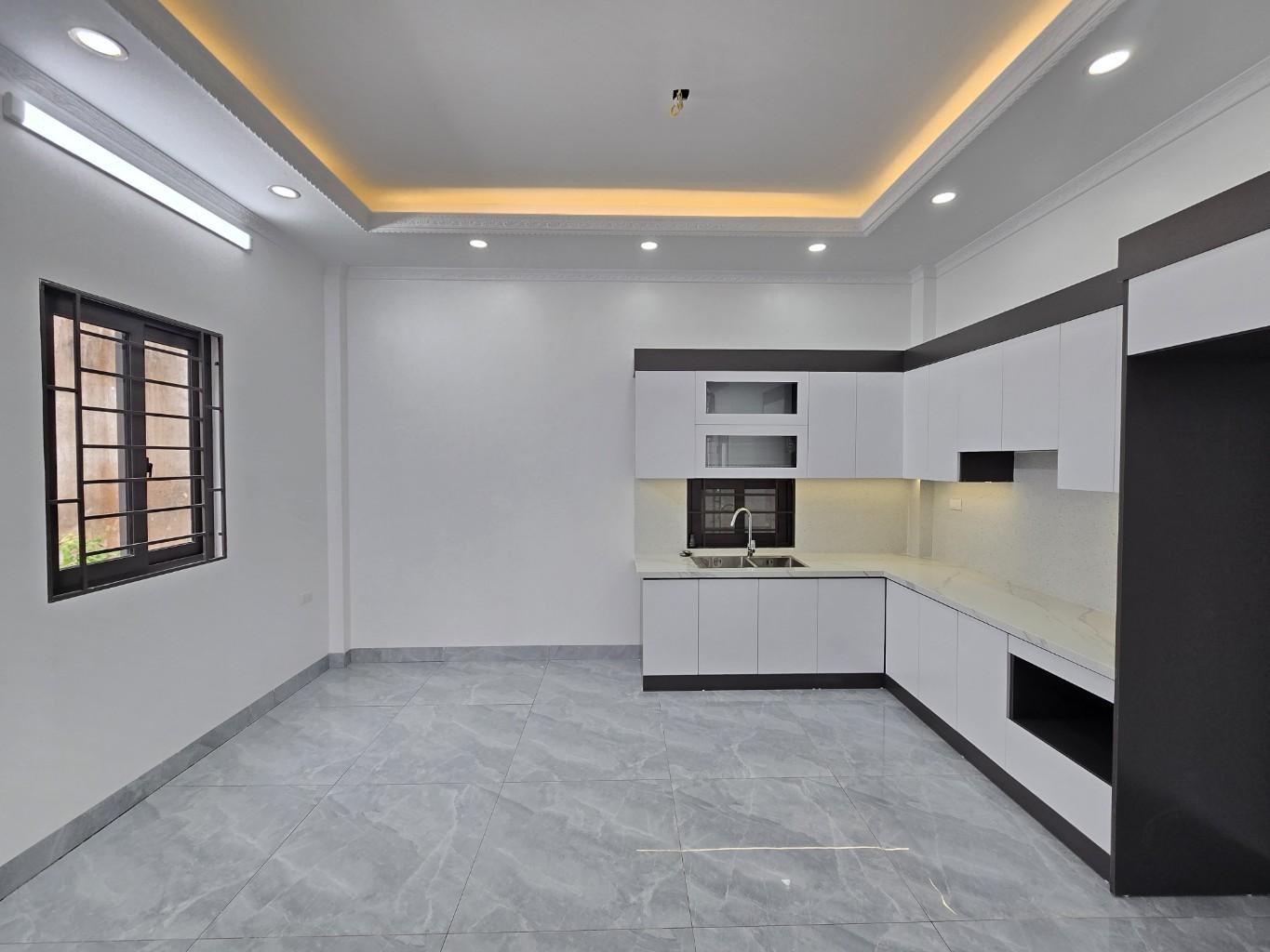 Bán nhà căn góc 4 tầng 3 mặt thoáng 52m Nội am