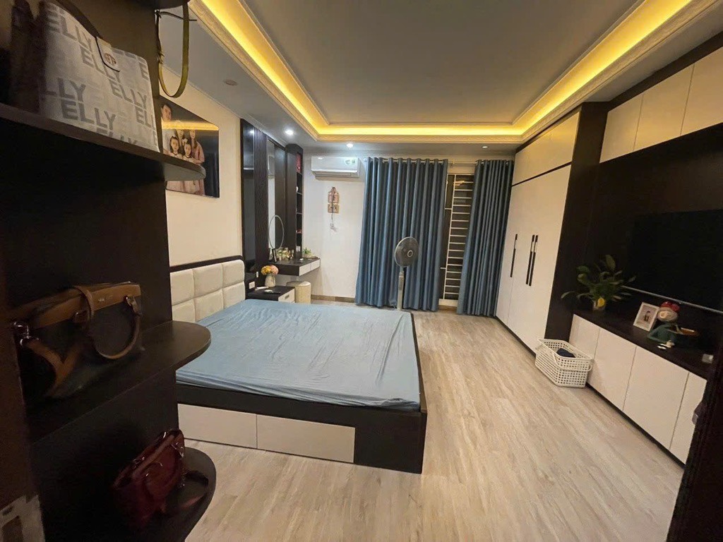 Căn nhà ở Tựu Liệt giá 5.5 tỷ cho mọi người tham khảo