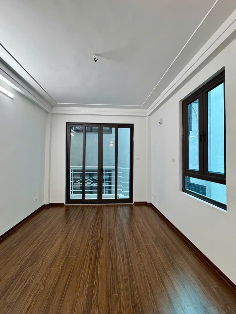 Bán nhà đẹp khu Nguyễn Cảnh Dị giá chỉ 6.25 tỉ