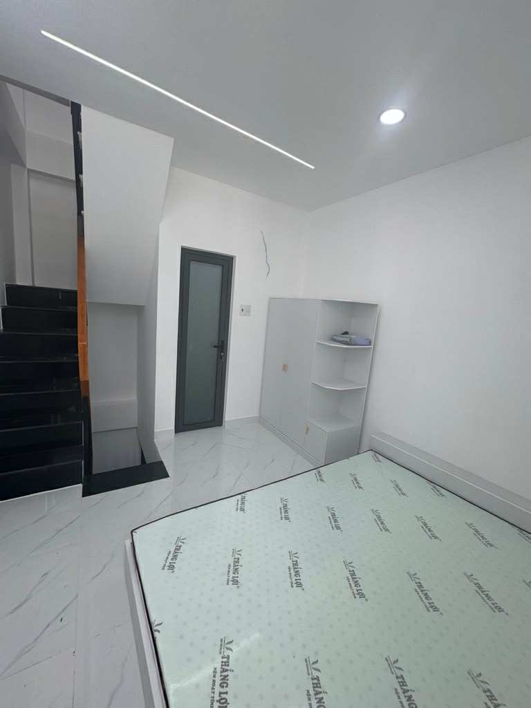 HÀNG NÓNG – 2 TẦNG – NHÀ MỚI – DÒNG TIỀN 100TR/NĂM