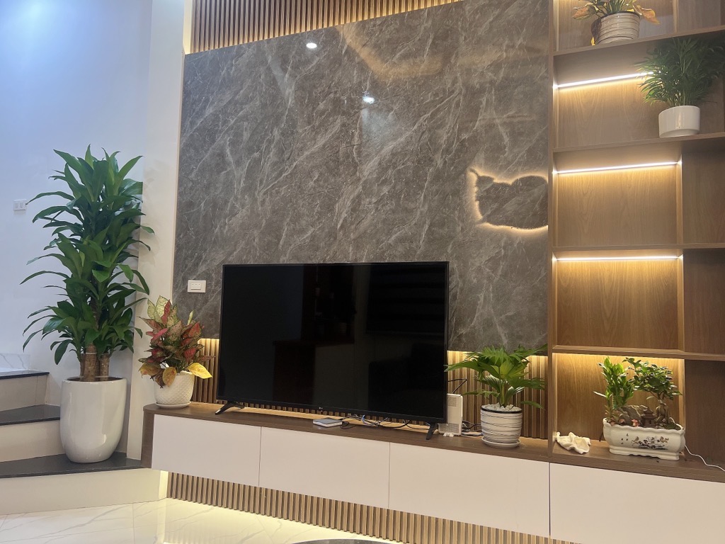 Bán nhà Mậu Lương, nội thất đẹp, ở ngay, 30m2, giá 5.45 tỷ