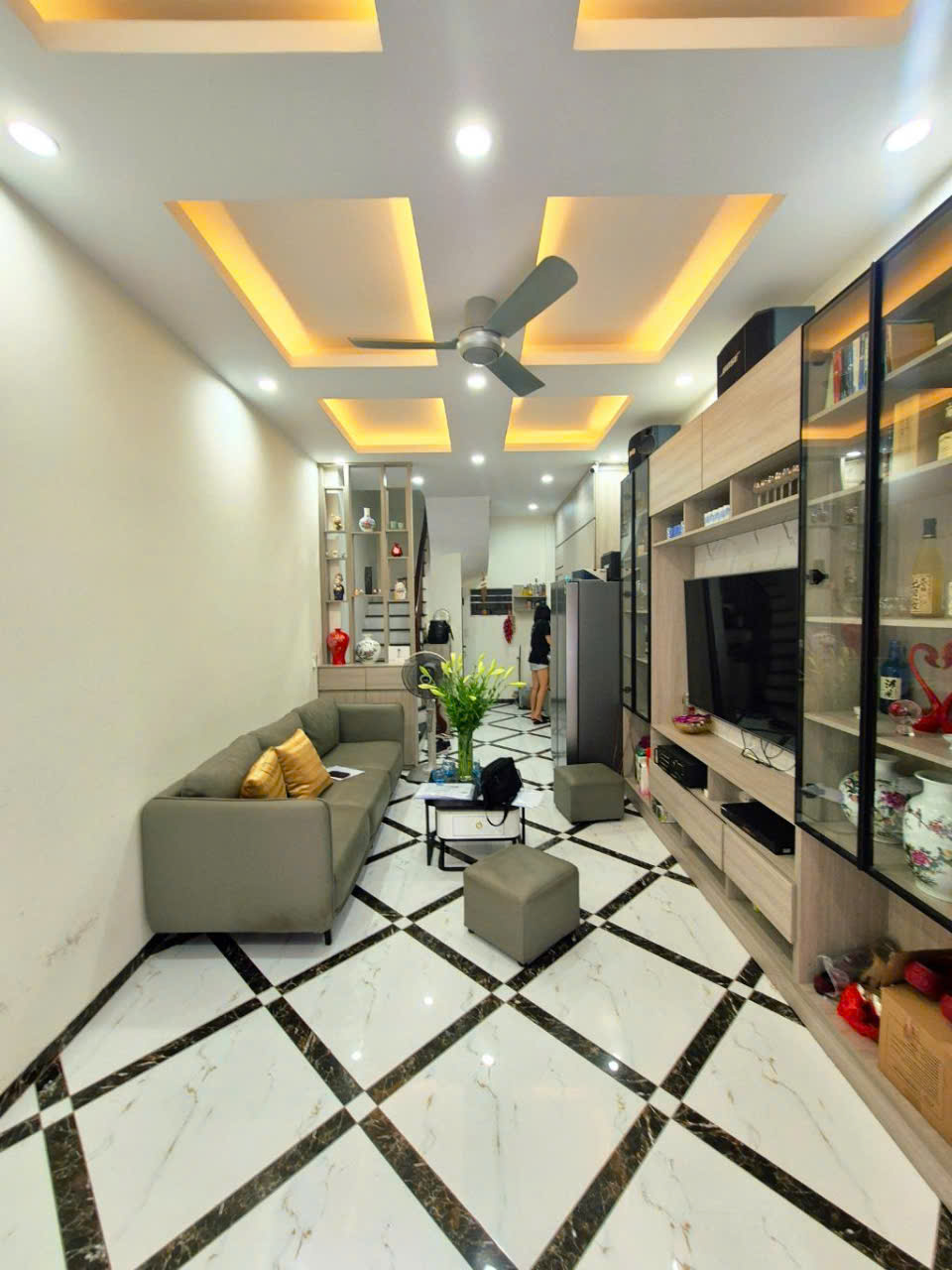 BÁN NHÀ ĐÌNH THÔN 42M - CHỈ 6.5 TỶ