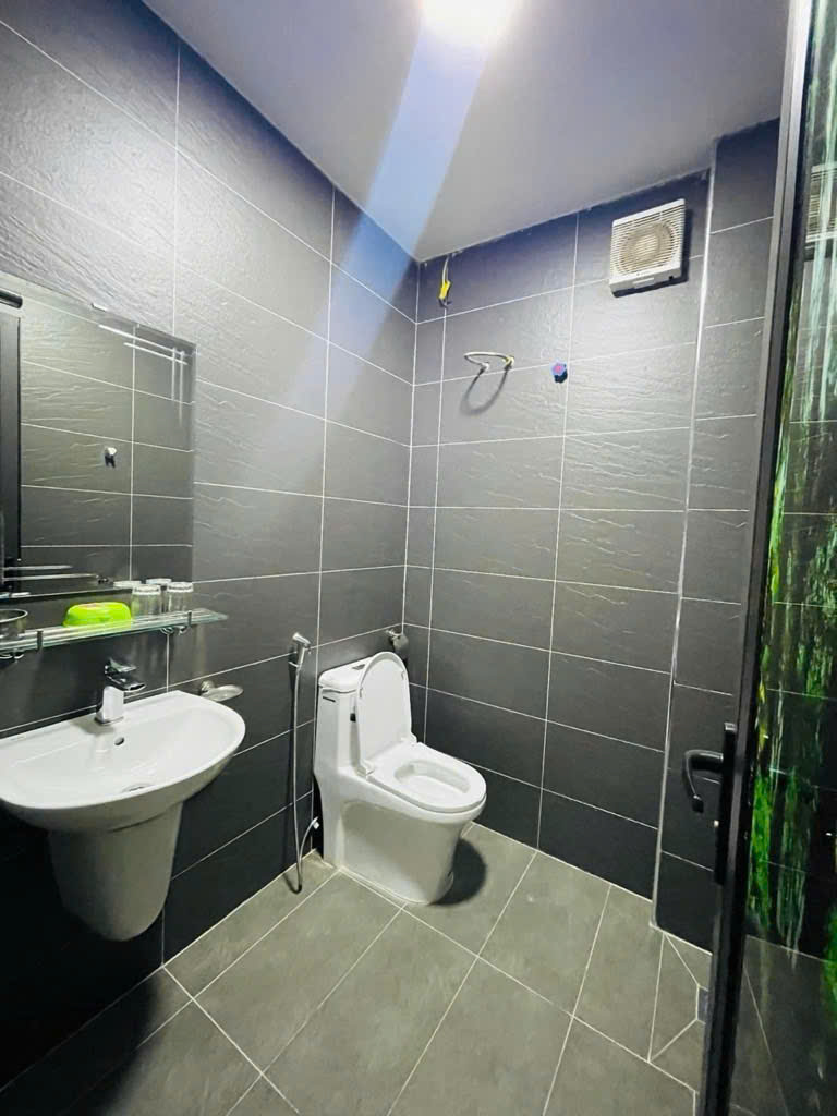 BÁN NHÀ VIP MỸ ĐÌNH _OTO ĐỖ CỬA_ KINH DOANH TỐT_ 45M CHỈ 12.8 TỶ