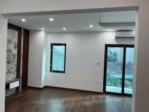 Bán Nhà Thượng Cát - Bắc Từ Liêm, Dt 36m2, 5 tầng, Giá 5 tỷ390