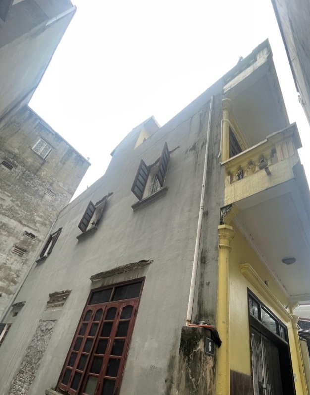 Nhà hiếm Cổ Nhuế 48m2, 3 tầng,dân xây 5,2 tỷ