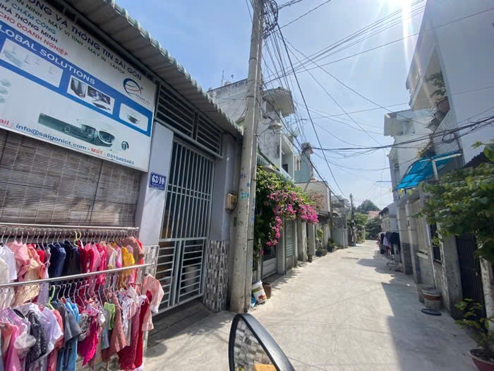 BÁN NHÀ GẦN 70M2 ĐƯỜNG SỐ 6, ĐƯỜNG XE HƠI THẲNG TẤP, CÓ DÒNG TIỀN CHO THUÊ, SỔ VUÔNG NHƯ TỜ A4, CHỈ 6 TỶ