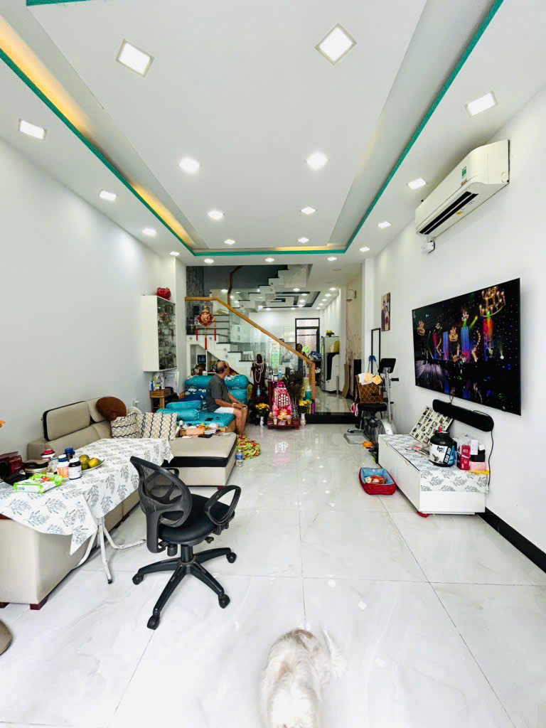 BÁN NHÀ MẶT TIỀN NỞ HẬU, ĐƯỜNG TRẦN XUÂN SOẠN