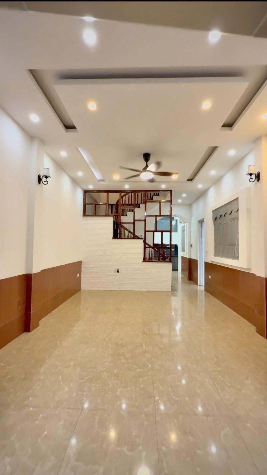 Bán Nhà Ngọc Thụy
