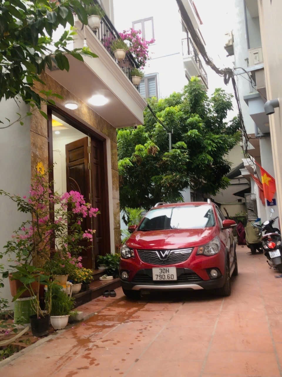 Bán Nhà Ngọc Thụy