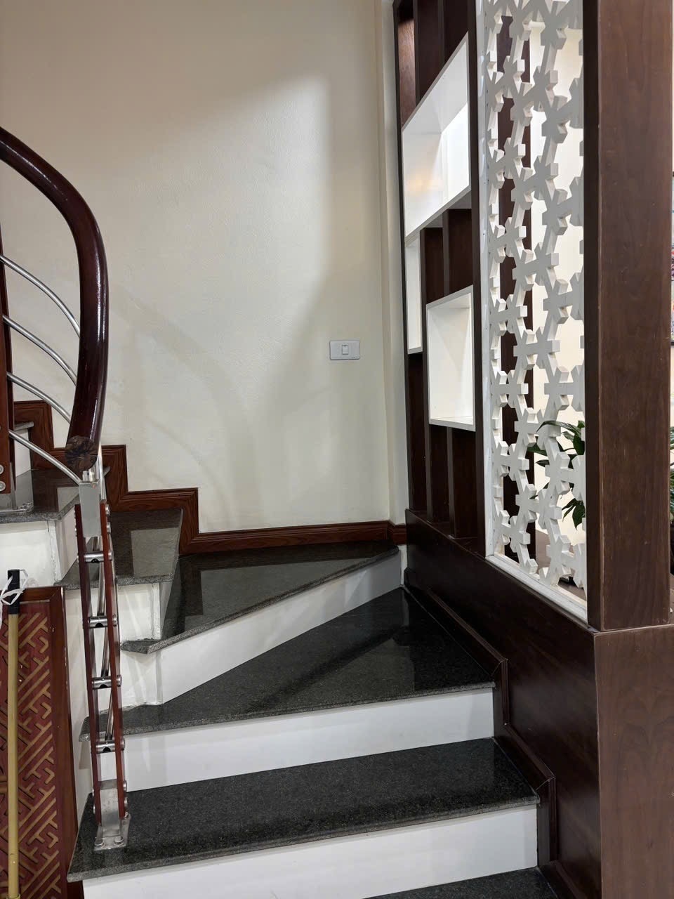 Căn duy nhất Ngọc Thụy trong đê giá nhỉnh 5 tỷ