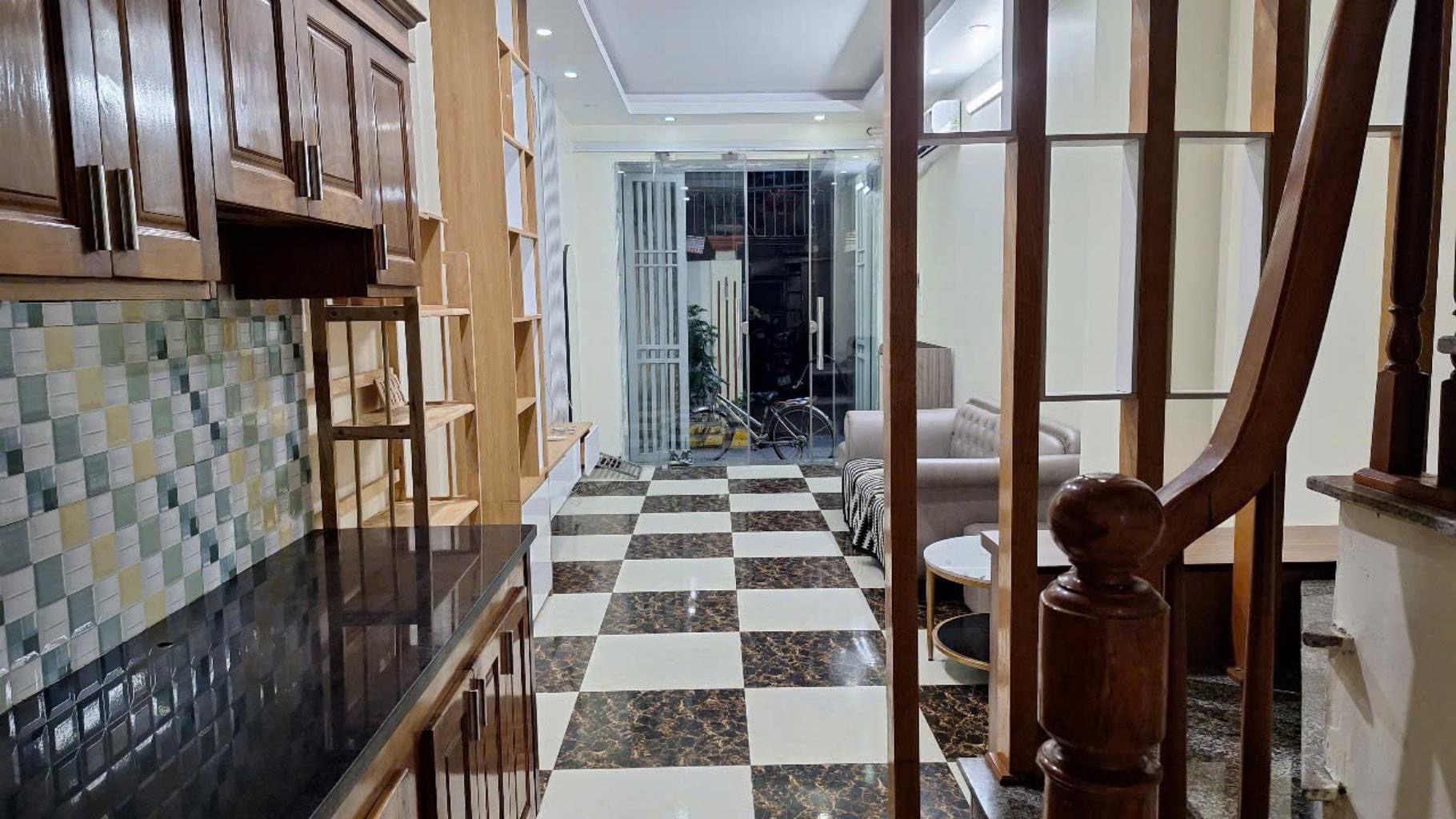Chủ nhờ bán căn Ngọc Thụy 45m chỉ 7 tỷ