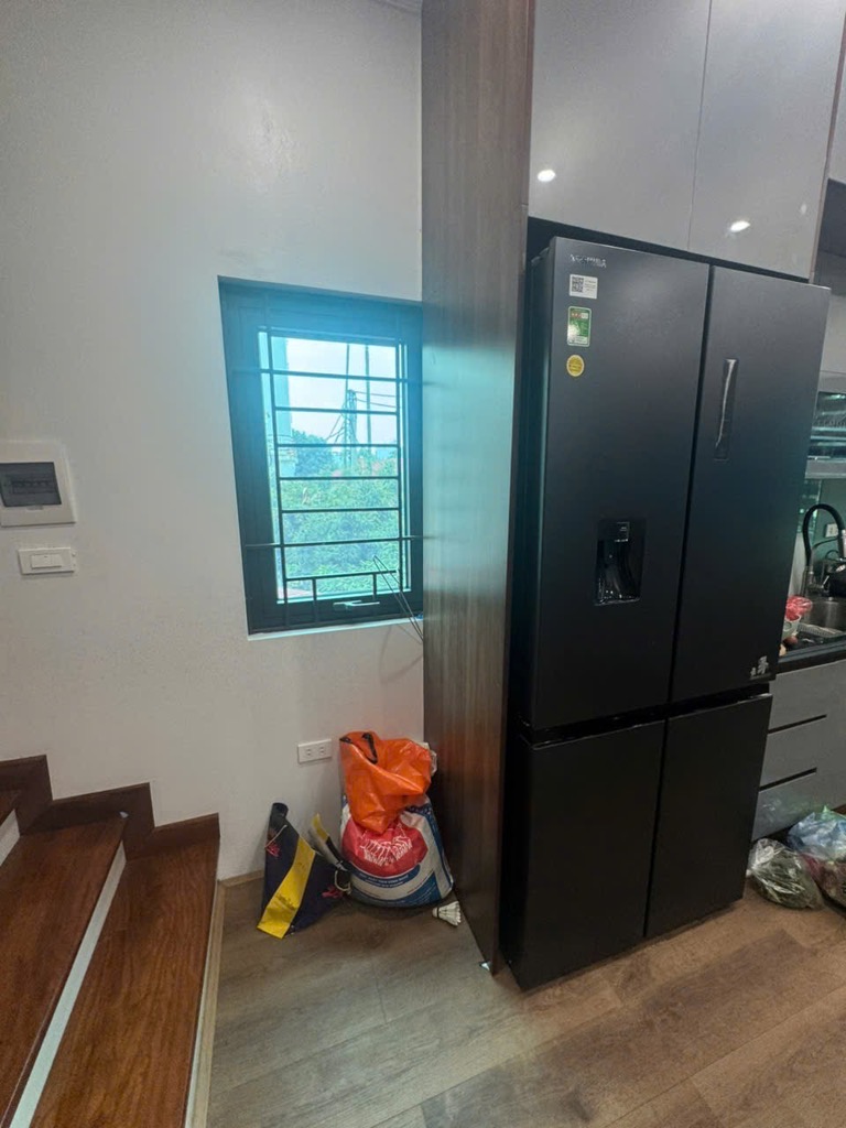Bán nhà phố Hoa Lâm đẹp ô tô tránh,kinh doanh