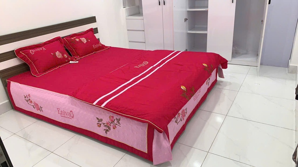 Bán nhà Nguyễn Sơn 4 khu vực hiếm nhà bán