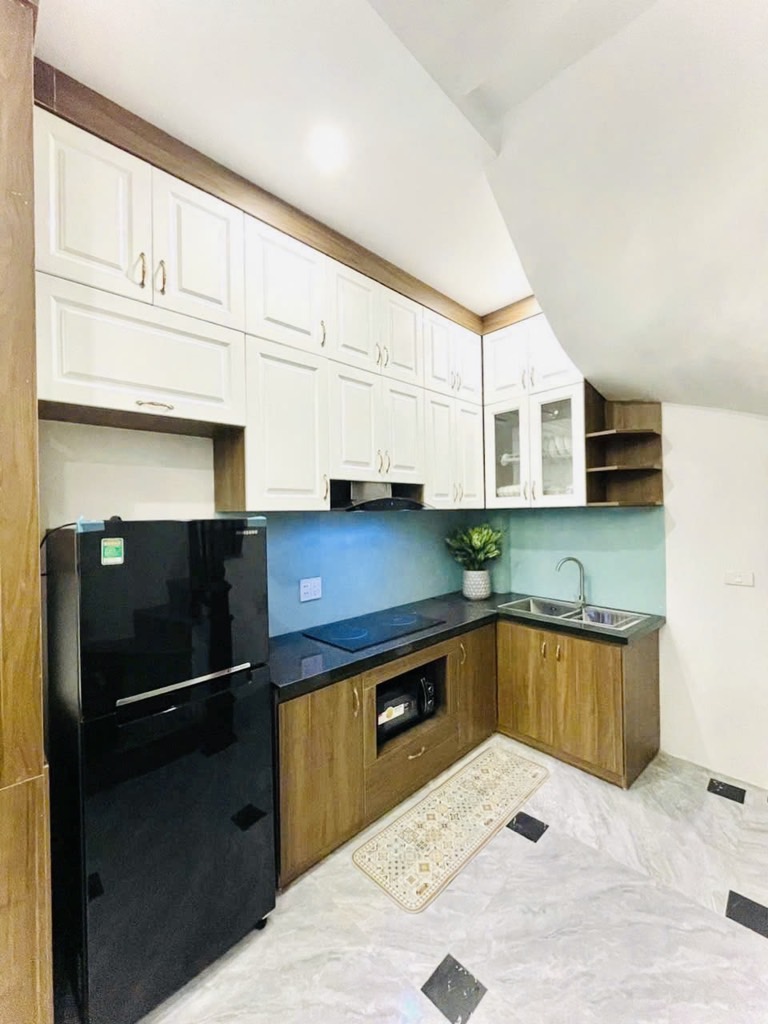 Bán nhà Nguyễn Văn Cừ 3 phút lên cầu