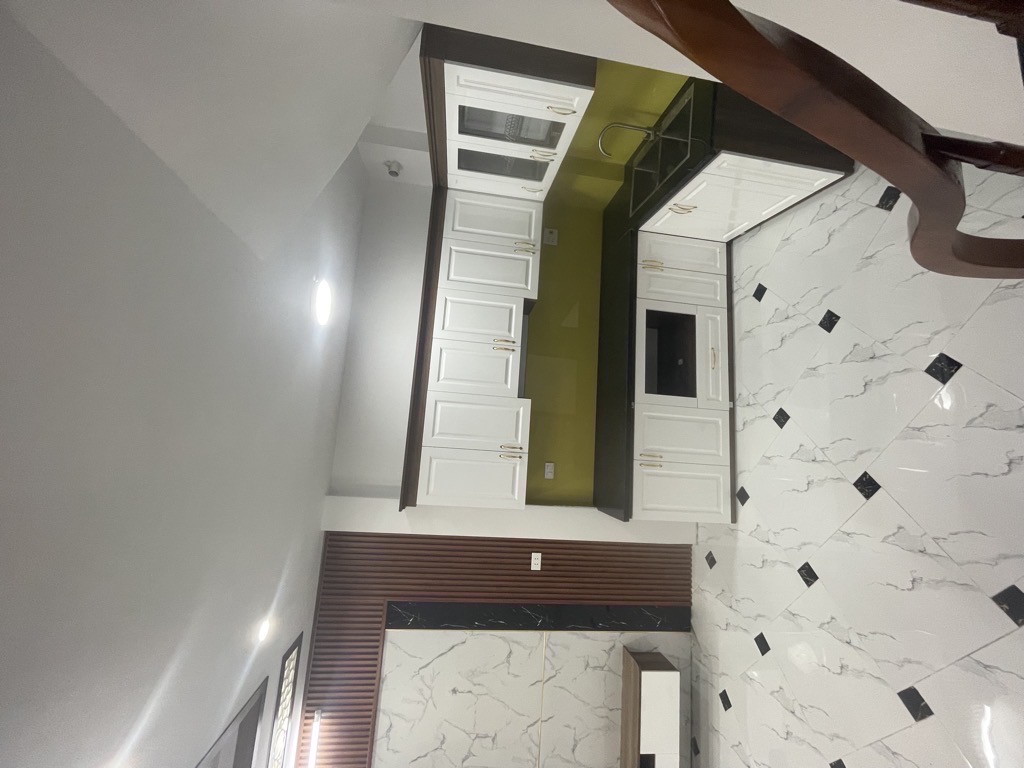 Bán nhà Thanh Am 5 tầng  giá chỉ 5 tỷ