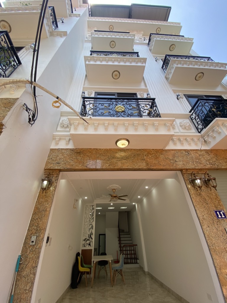 Nhà Lệ Mật mới tinh 5 tầng