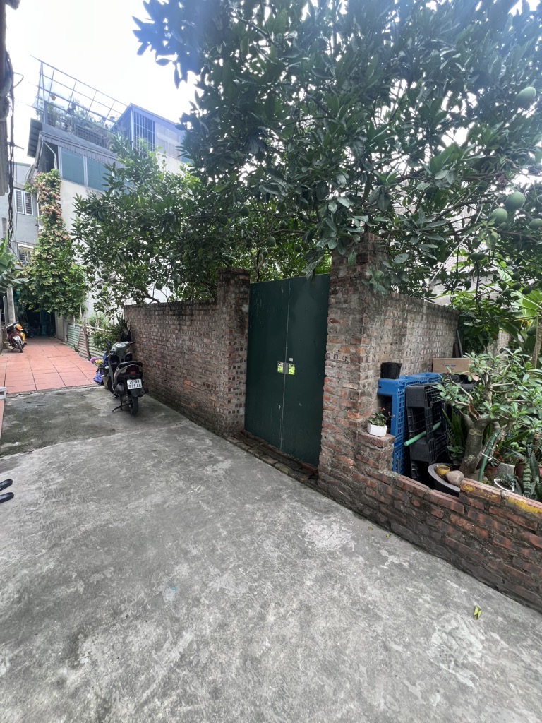 Bán đất Ngọc Thụy