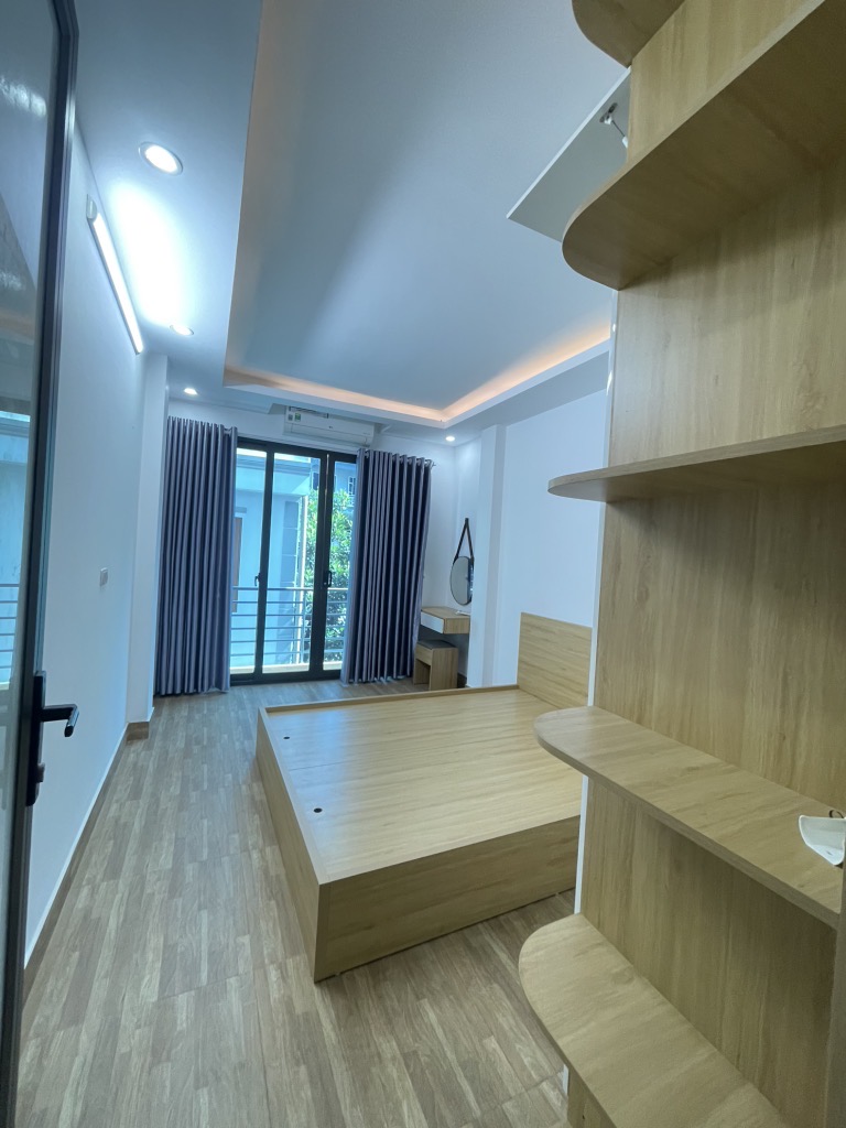 Bán nhà Phúc Lợi dân xây