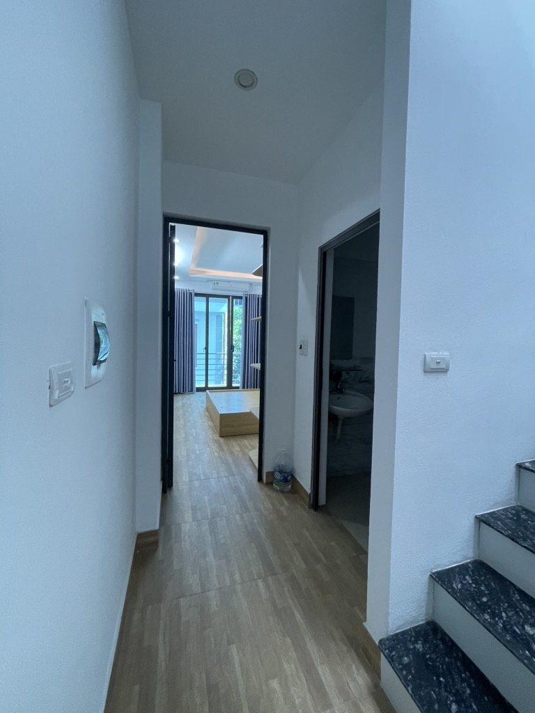 Bán nhà Phúc Lợi dân xây