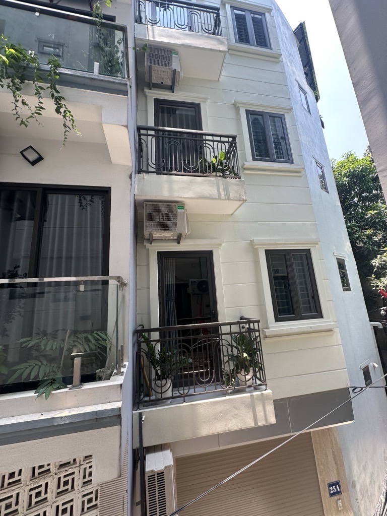 Bán nhà Thượng Thanh 5 tầng đẹp
