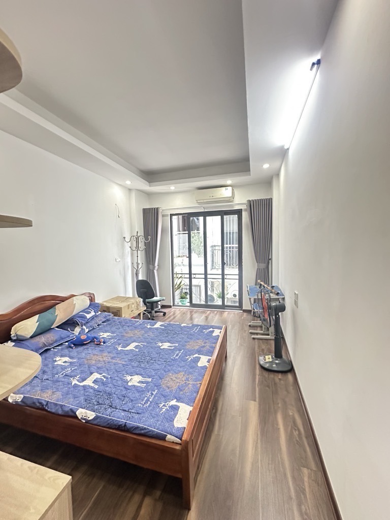 Bán nhà Thượng Thanh 5 tầng đẹp