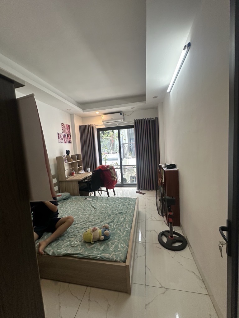 Bán nhà Thượng Thanh 5 tầng đẹp