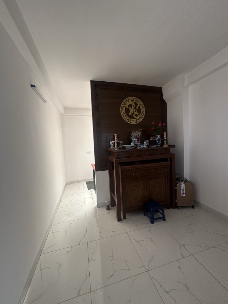 Bán nhà Thượng Thanh 5 tầng đẹp