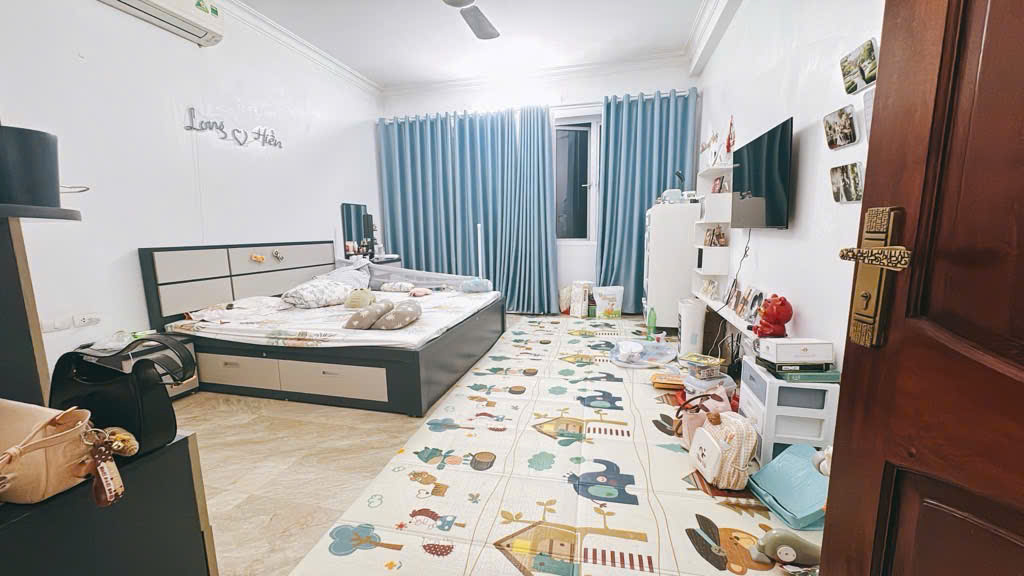 BÁN NHÀ GIA THƯỢNG-NGỌC THỤY 72m 5 tầng