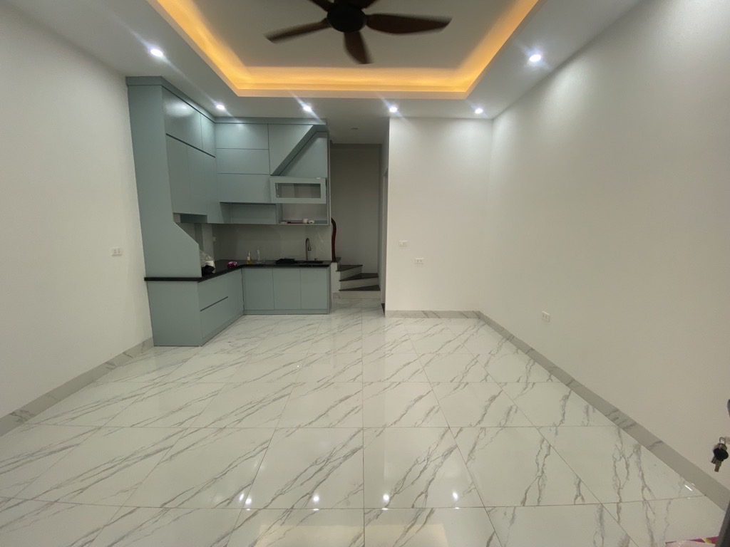 Bán nhà Phúc Lợi