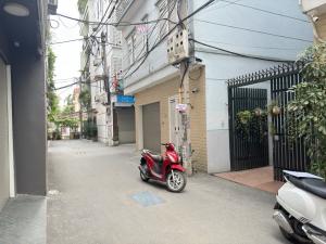 Bán nhà Ngọc Thụy 5 tầng ngõ ô tô
