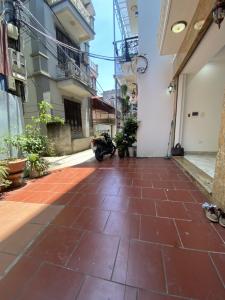 Nhà Lệ Mật mới tinh 5 tầng