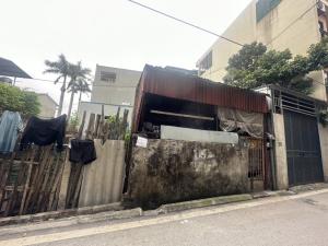 Bán đất phố Đức Giang ở ô tô vào đất