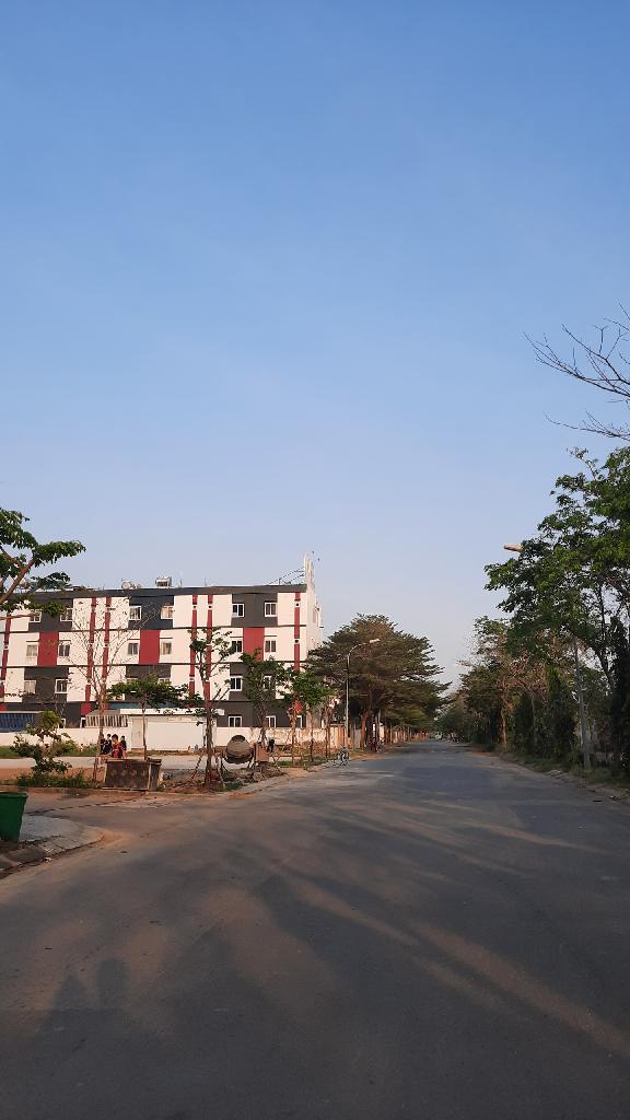 Nhà khu phân lô đường 9m thông ra Nguyễn Duy Trinh, diện tích 5 x17 =85m2, Phú Hữu, TP. Thủ Đức chỉ