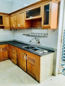 KẾ HOÀNG DIỆU 2 - LINH TRUNG - NHÀ ĐẸP Ở NGAY SIÊU RẺ 93M2 CHỈ 5.05 TỶ Liên hệ : Khỏe 0961820182