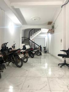 BÁN NHÀ DT VŨ TRỌNG PHỤNG 71M 6 TẦNG - FULL NT - NGÕ THOÁNG - DÒNG TIỀN 85TR/ THÁNG - GIÁ 15 TỶ
