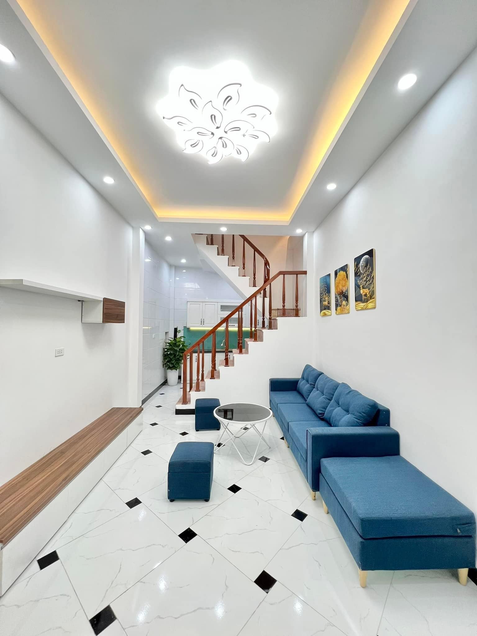 ĐỨC GIANG LONG BIÊN NHÀ MỚI KOONG - ĐẸP LUNG LINH
