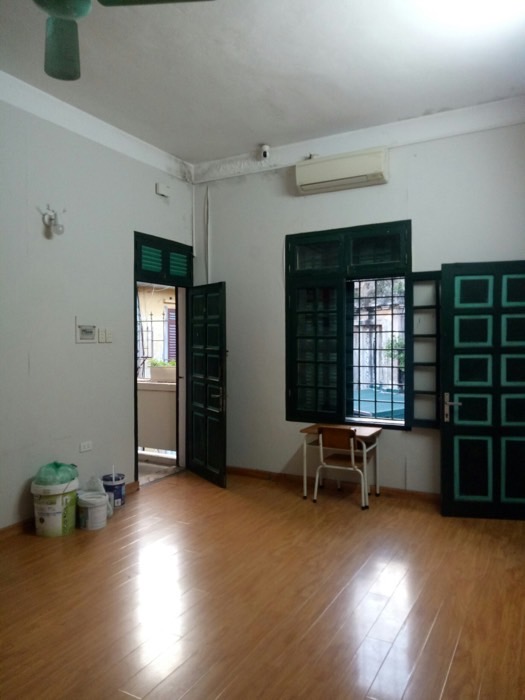 BÁN NHÀ TẬP THỂ GIÁP BÁT, Ô TÔ ĐỖ CỬA, TIỆN ÍCH BẠT NGÀN, 45/90m2 T4+5, GIÁ 3tỷ6